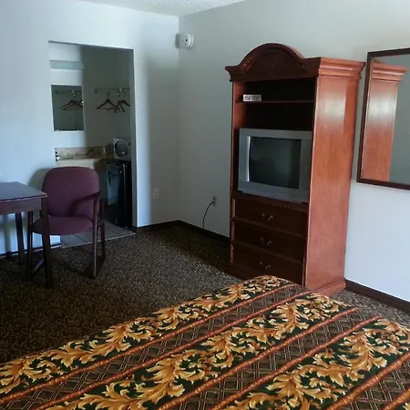 East Lake Inn